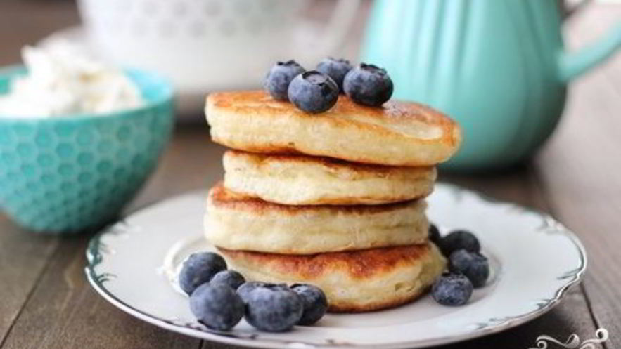 Рецепт оладий на молоке и дрожжах пышные