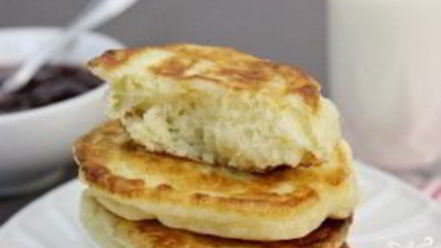 Рецепт оладий на молоке и дрожжах пышные