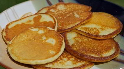 Рецепт Оладий на воде с яйцами