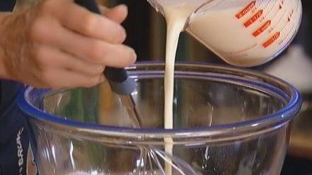 Рецепт оладий с апельсиновым соусом и корицей