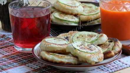 Рецепт оладий с кабачками кружками