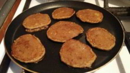 Рецепт печеночных оладий на сметане