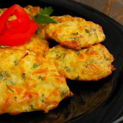 Рецепт Простых капустных оладий с сыром в духовке