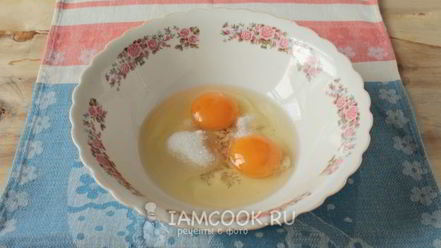 Рецепт пышных оладий на кефире в духовке