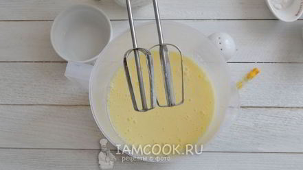 Рецепт пышных оладий на ряженке