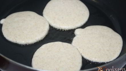 Рецепт цельнозерновых оладий на кефире