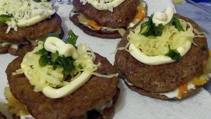 Рецепт Печеночных слоек