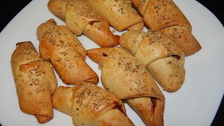 Рецепт рогаликов с сухофруктами и орехами