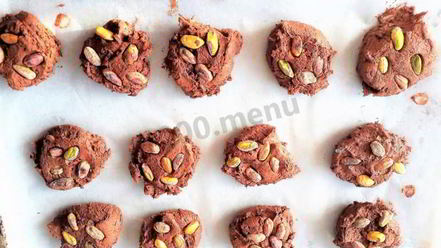 Рецепт шоколадного печенья с фисташками