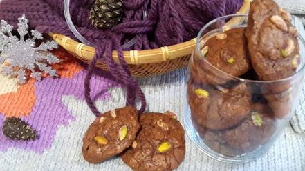 Рецепт шоколадного печенья с фисташками