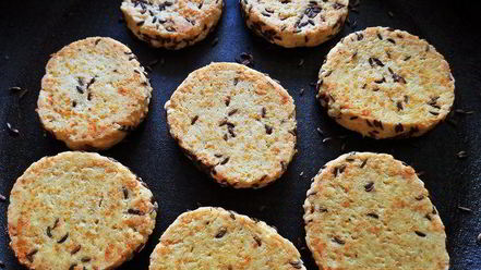 Рецепт сырно-тминного печенье