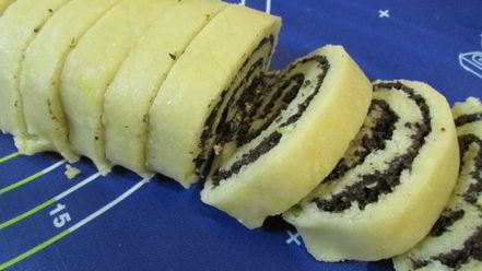 Рецепт сырного печенья с маслинами и ароматом лимона