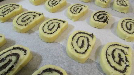 Рецепт сырного печенья с маслинами и ароматом лимона