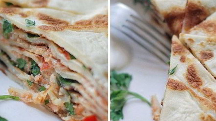 Рецепт блинного пирога с помидорами, грибами и сыром