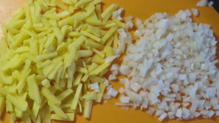 Рецепт быстрого пирога с курицей и картофелем