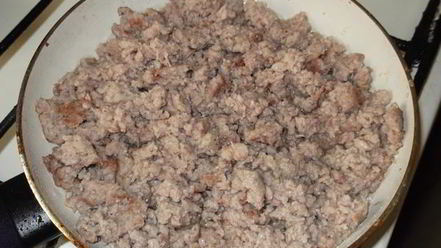 Рецепт быстрого заливного пирога с мясным фаршем