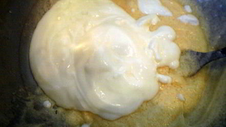 Рецепт грушевого пирога с мятой и фундуком