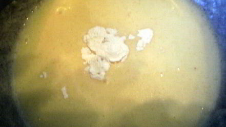 Рецепт грушевого пирога с мятой и фундуком