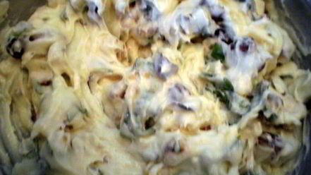 Рецепт грушевого пирога с мятой и фундуком