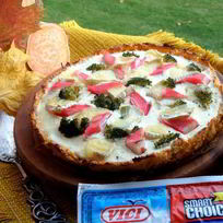 Киш на овощном корже с крабовыми палочками