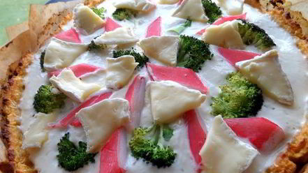 Рецепт киша на овощном корже с крабовыми палочками