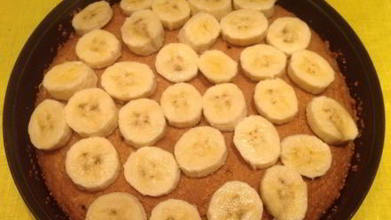 Рецепт кукурузного пирога с фруктами и орехами