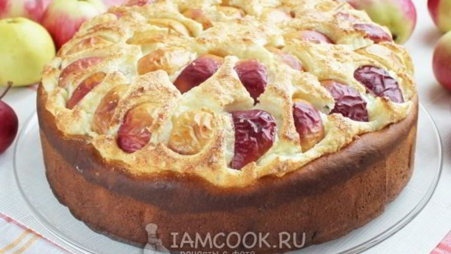 Рецепт манного пирога с фруктами