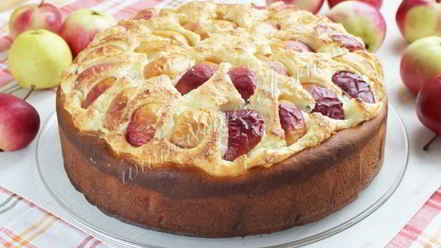 Рецепт манного пирога с фруктами