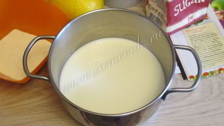 Рецепт манного пирога с фруктами