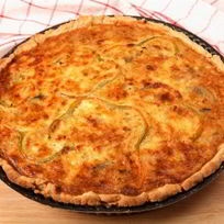 Мясной пирог с хреном в микроволновой печи