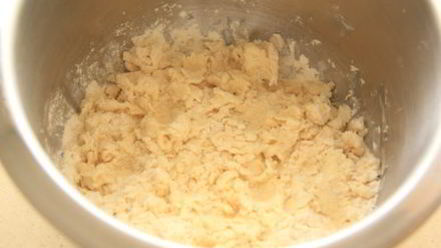 Рецепт песочно-сметанного пирог с клюквой