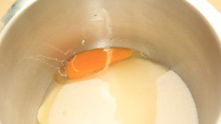 Рецепт песочно-сметанного пирог с клюквой