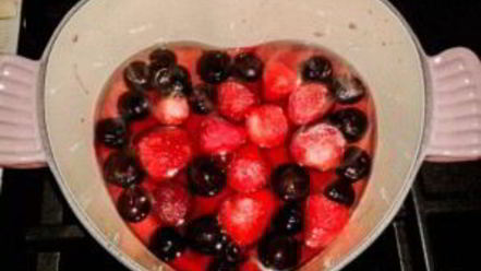 Рецепт пирога из замороженных ягод