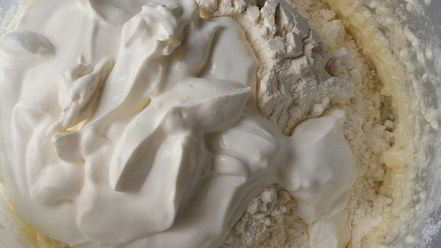 Рецепт пирога с кислыми ягодами