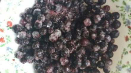 Рецепт пирога с кислыми ягодами