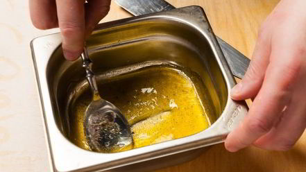 Рецепт пирога с моцареллой и шпинатом