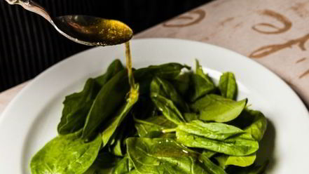 Рецепт пирога с моцареллой и шпинатом