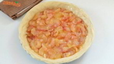 Рецепт пирога с яблоками в сливках