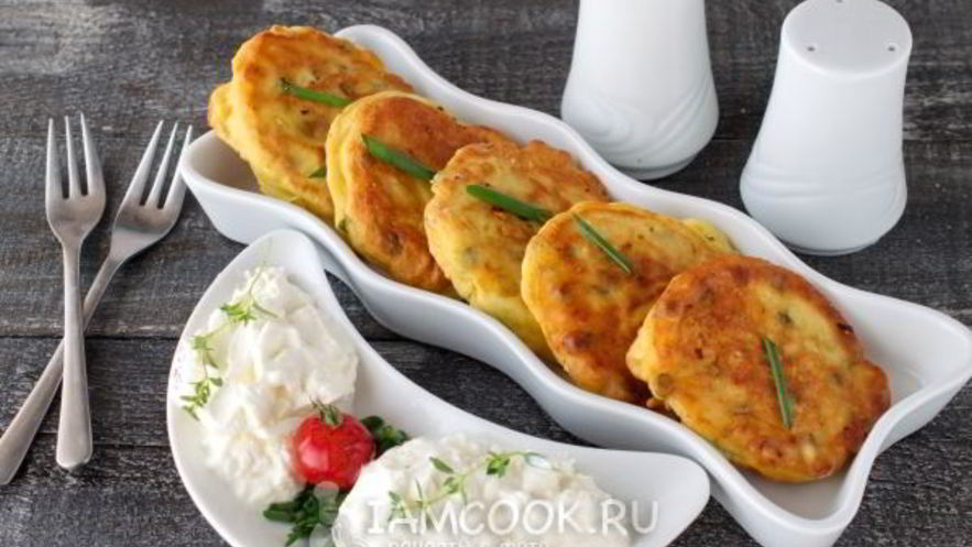 Рецепт ленивых пирожков с яйцом и зеленым луком