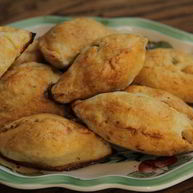 Рецепт Пирожков с картофелем, фетой и розмарином