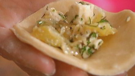 Рецепт пирожков с картофелем, фетой и розмарином