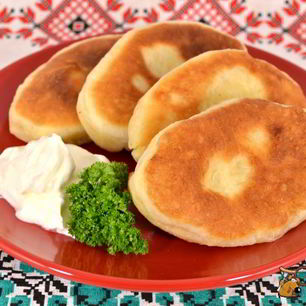 Рецепт Пирожков с картофелем на кефирно-дрожжевом тесте