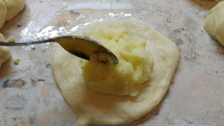 Рецепт пирожков с картофелем на кефирно-дрожжевом тесте