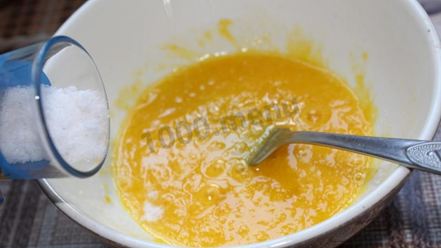 Рецепт пирожков с красной смородиной дрожжевые