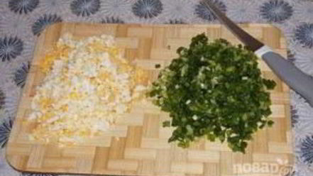 Рецепт пирожков с луком и яйцом на дрожжевом тесте