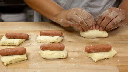 Рецепт Пирожков с сосисками