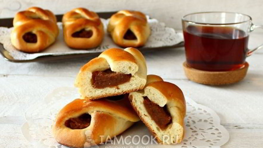 Рецепт пирожков с сушеными яблоками