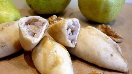 Рецепт постных пирожков на кокосовом тесте с грушево-ореховой начинкой