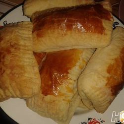 Рецепт Слоеных пирожков с баклажанами