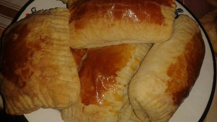 Рецепт слоеных пирожков с баклажанами